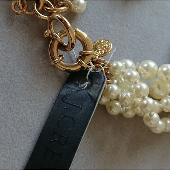 J. CREW 5 strand knotted graduated layered white faux pearl necklace - Picture 5 of 10